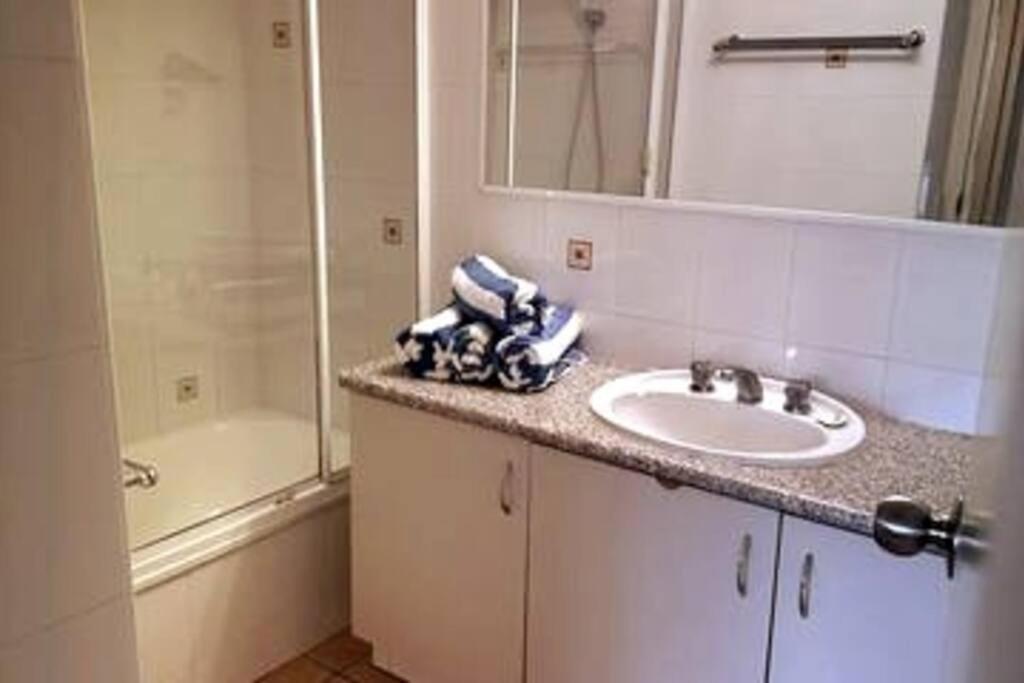 2 Bedroom Ocean View - Alexandria Apartments -Alexandra Headland Maroochydore Kültér fotó